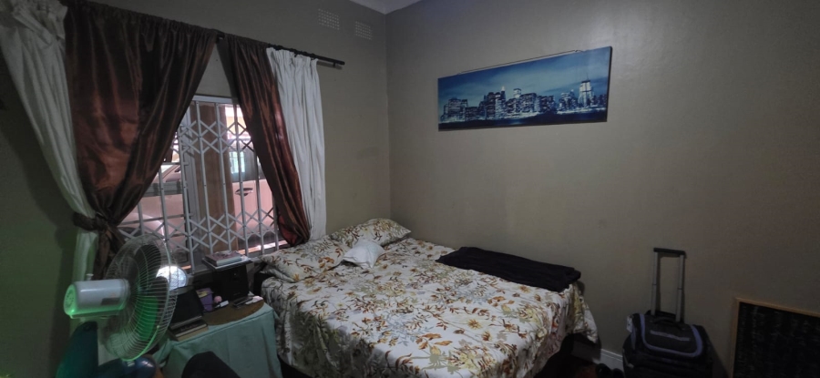 5 Bedroom Property for Sale in Gonubie Eastern Cape
